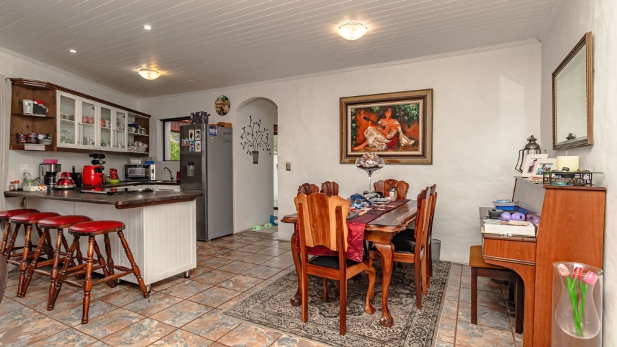 2 Bedroom Property for Sale in King George Park Western Cape